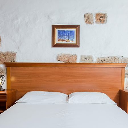 Relais Masseria Casina Dei Cari 프레제스 외부 사진