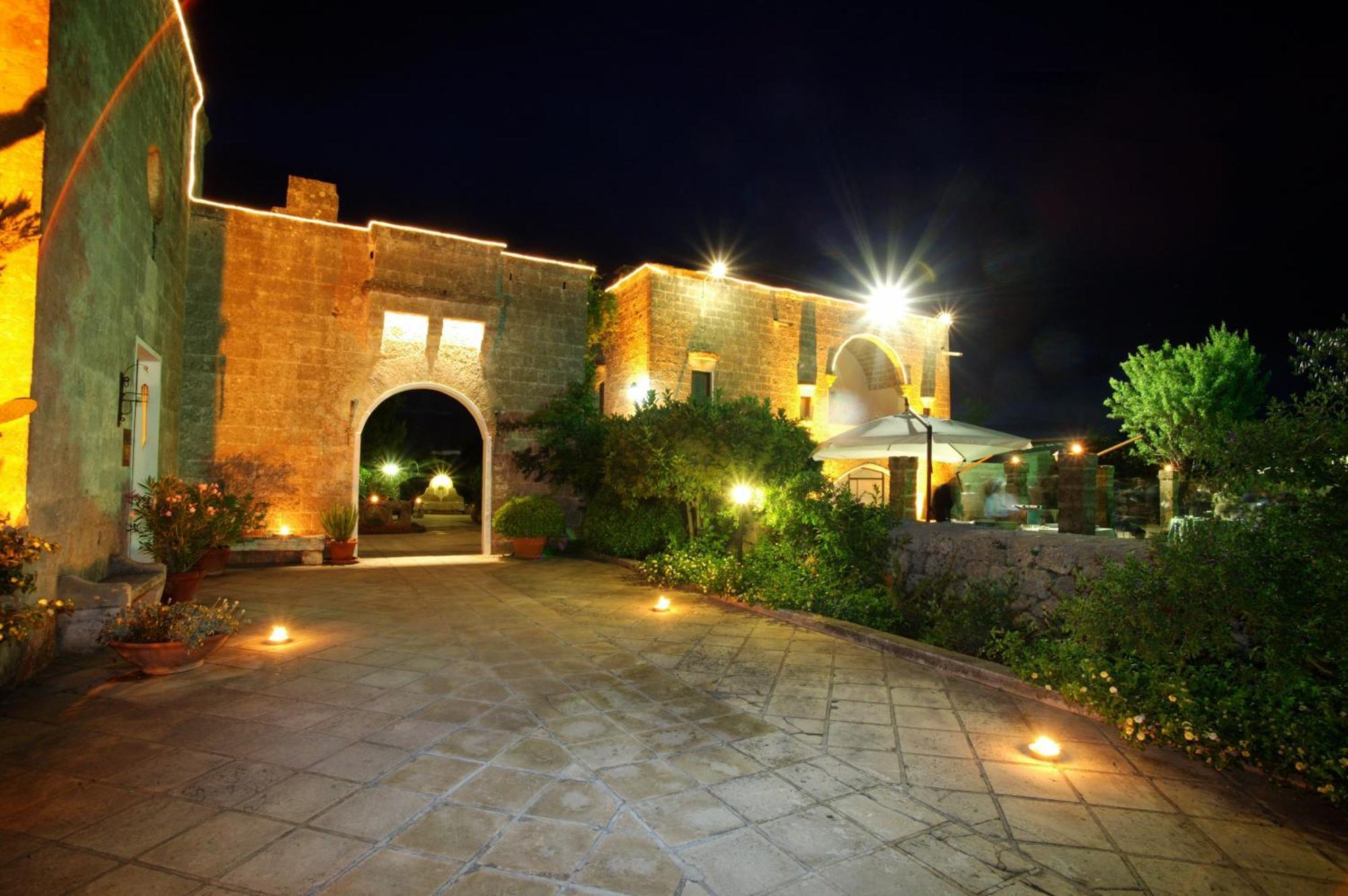 Relais Masseria Casina Dei Cari 프레제스 외부 사진