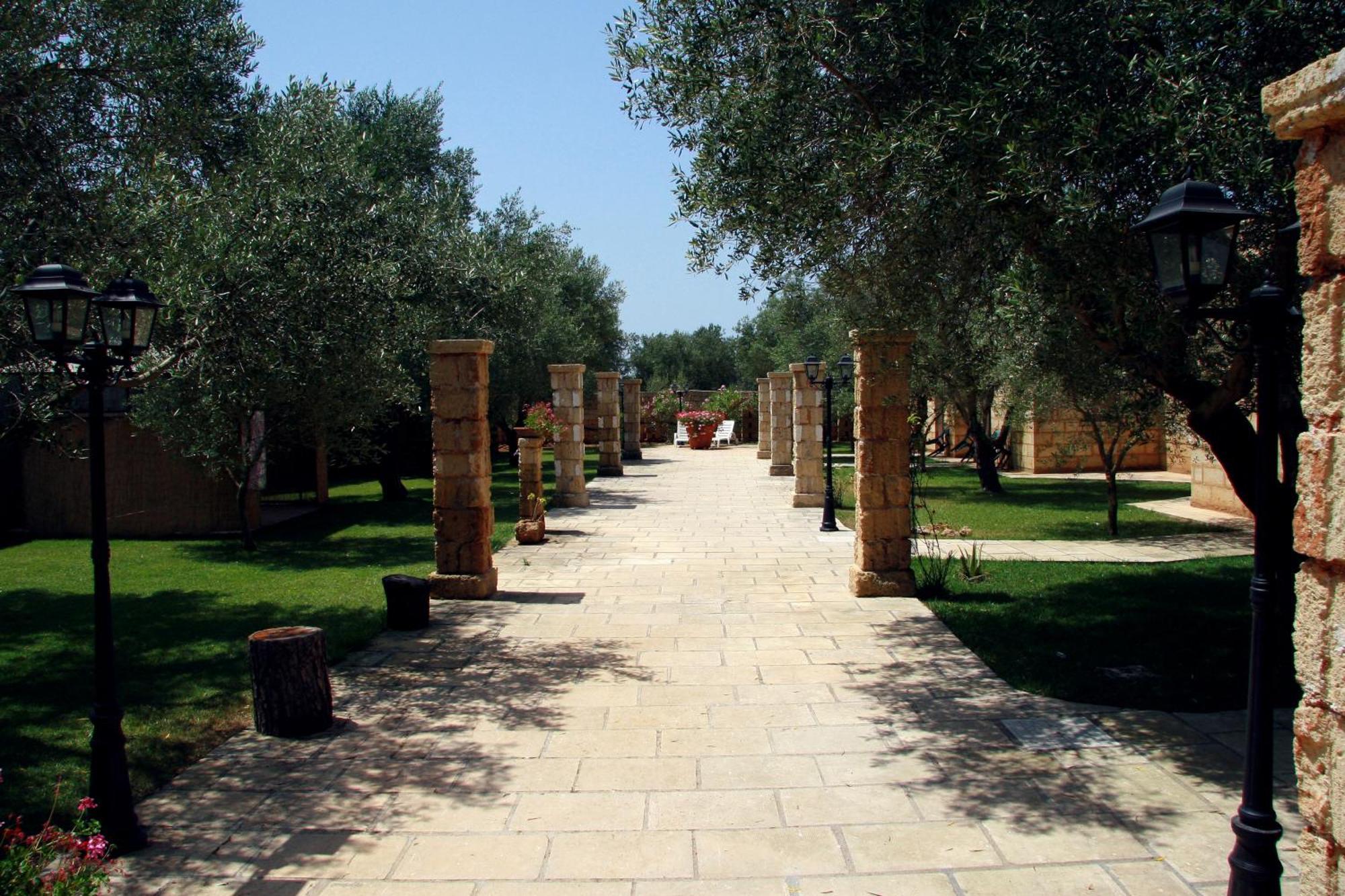 Relais Masseria Casina Dei Cari 프레제스 외부 사진